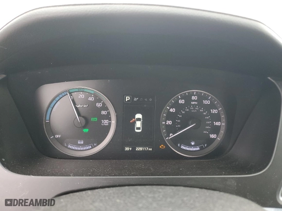 2017 Hyundai Sonata Hybrid SE with VIN KMHE24L17HA050925, listed as a Copart auction lot 47702575 with 229,117 mi miles and Clean Title. Bid and sale history available at carsss.com. Image 9.