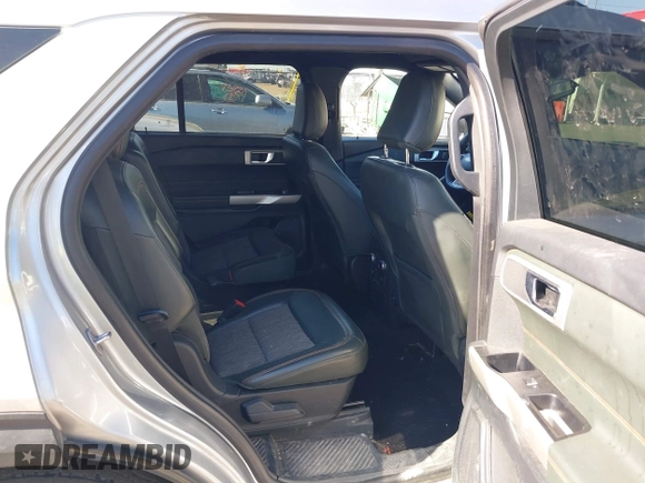 2022 Ford Explorer Timberline with VIN 1FMSK8JH6NGA36758, listed as a IAAI auction lot 39734817 with 42,578 mi miles. Bid and sale history available at carsss.com. Image 8.