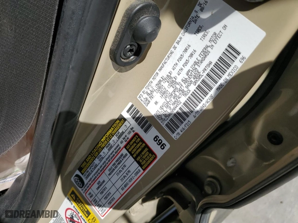 2017 Toyota Tacoma SR5 with VIN 3TMCZ5ANXHM044932, listed as a Copart auction lot 58738214 with 0 mi miles and Non Repairable. Bid and sale history available at carsss.com. Image 12.