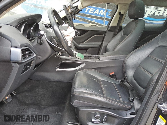 2020 Jaguar F-Pace 30t Prestige with VIN SADCK2GX1LA637956, listed as a Copart auction lot 44111515 with 81,307 mi miles and Salvage Title. Bid and sale history available at DreamBid. Image 7.