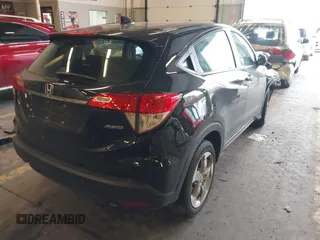 2022 Honda HR-V LX with VIN 3CZRU6H3XNM749450, listed as a IAAI auction lot 41610206 with 37,910 mi miles. Bid and sale history available at carsss.com. Image 4.