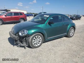 2018 Volkswagen Beetle S with VIN 3VWFD7AT9JM702507, listed as a Copart auction lot 77207394 with 82,979 mi miles and Salvage Title. Bid and sale history available at carsss.com. Image 1.