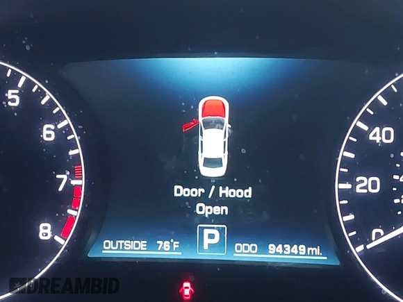 2014 Hyundai Equus Signature with VIN KMHGH4JH6EU080127, listed as a IAAI auction lot 41988215 with 94,349 mi miles and . Bid and sale history available at DreamBid. Image 7.