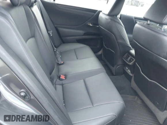 2022 Lexus ES 350 z VIN 58ADZ1B13NU132242, wystawiony jako IAAI lot #41925701 z przebiegiem 30 381 mil mil oraz . Historia ofert i sprzedaży dostępna na DreamBid. Obrazek 8.