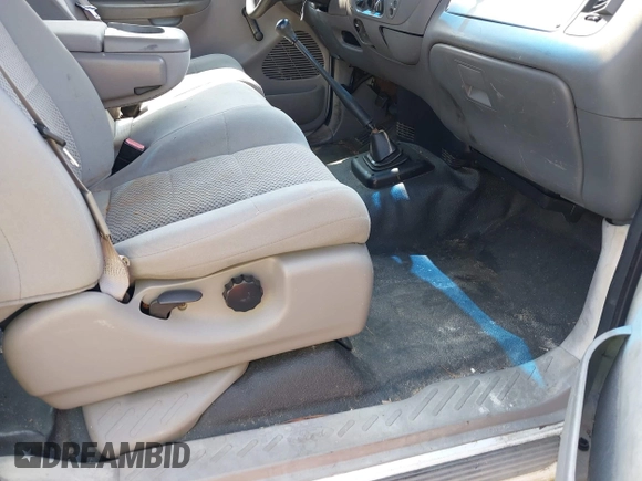 2003 Ford F-150 XL with VIN 1FTRX17203NB20937, listed as a IAAI auction lot 42396166 with 239,737 mi miles and . Bid and sale history available at DreamBid. Image 5.
