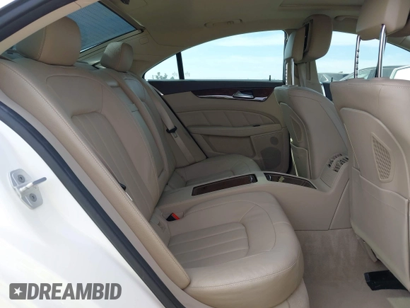 2014 Mercedes-Benz CLS-Class CLS 550 with VIN WDDLJ7DBXEA118935, listed as a IAAI auction lot 41457925 with 62,037 mi miles. Bid and sale history available at carsss.com. Image 8.