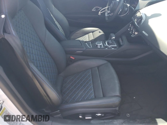 2023 Audi R8 performance quattro z VIN WUACEAFX9P7900103, wystawiony jako Copart lot #57456835 z przebiegiem 5 220 mil mil oraz Szkoda całkowita • Salvage title. Historia ofert i sprzedaży dostępna na DreamBid. Obrazek 10.