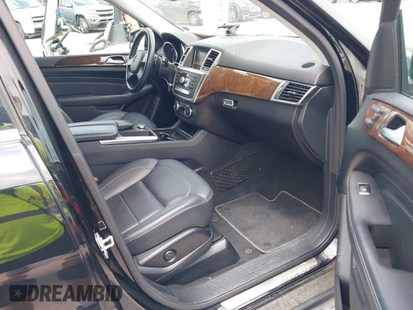 2012 Mercedes-Benz M 350 with VIN 4JGDA5HB4CA040920, listed as a IAAI auction lot 42723980 with 115,559 mi miles and . Bid and sale history available at DreamBid. Image 5.