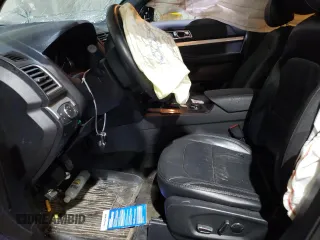 2017 Ford Explorer XLT with VIN 1FM5K8D82HGD46662, listed as a Copart auction lot 87269264 with Not Provided miles and Salvage Title. Bid and sale history available at DreamBid. Image 7.