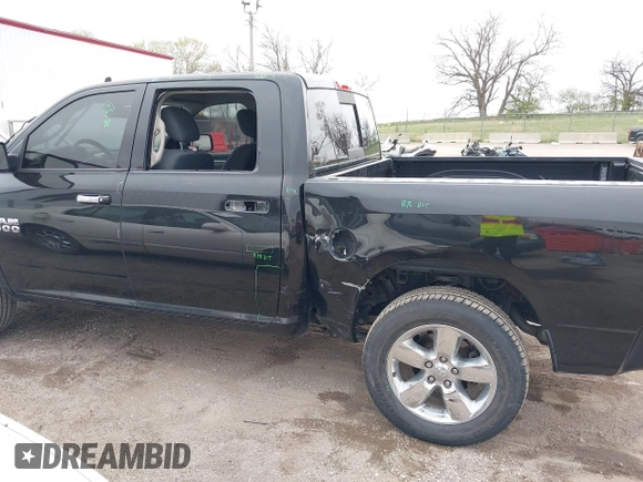 2016 Ram 1500 Big Horn z VIN 3C6RR7LT4GG384177, wystawiony jako IAAI lot #42076327 z przebiegiem 97 572 mil mil oraz . Historia ofert i sprzedaży dostępna na DreamBid. Obrazek 6.