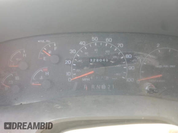 2000 Ford F-250 XL with VIN 1FTNF21F0YEC85459, listed as a Copart auction lot 63040505 with 328,049 mi miles and Salvage title. Bid and sale history available at DreamBid. Image 9.