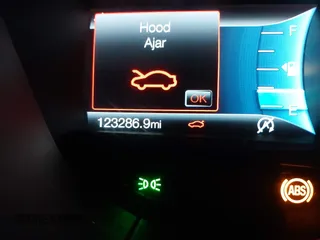 2019 Ford Fusion SE with VIN 3FA6P0HD3KR229021, listed as a IAAI auction lot 41576389 with 123,286 mi miles. Bid and sale history available at carsss.com. Image 15.