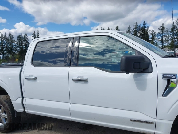 2024 Ford F-150 XLT with VIN 1FTFW3LD4RFA19847, listed as a IAAI auction lot 42082936 with 26,857 mi miles. Bid and sale history available at carsss.com. Image 13.