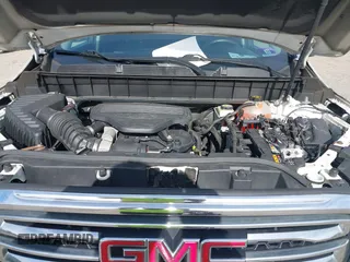2017 GMC Acadia SLT with VIN 1GKKNULS7HZ180233, listed as a IAAI auction lot 41843036 with Not provided miles and . Bid and sale history available at DreamBid. Image 10.