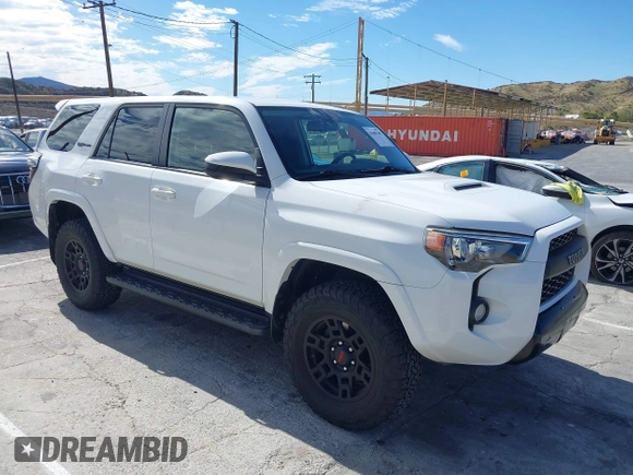 2018 Toyota 4Runner SR5 with VIN JTEBU5JRXJ5484802, listed as a IAAI auction lot 41609448 with 71,085 mi miles and . Bid and sale history available at DreamBid. Image 1.