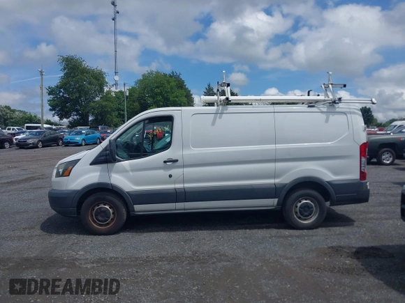 2017 Ford Transit с VIN 1FTYE1ZM0HKA09961, выставлен на аукционе IAAI как лот 42434479 с пробегом 51 061 миль миль и . История ставок и продаж доступна на DreamBid. Изображение 14.