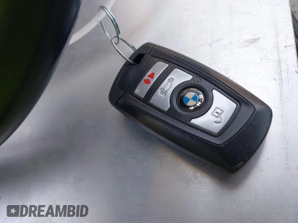 2016 BMW 5 Series 535i with VIN WBA5B1C5XGG133828, listed as a IAAI auction lot 39934390 with 83,248 mi miles and . Bid and sale history available at DreamBid. Image 11.