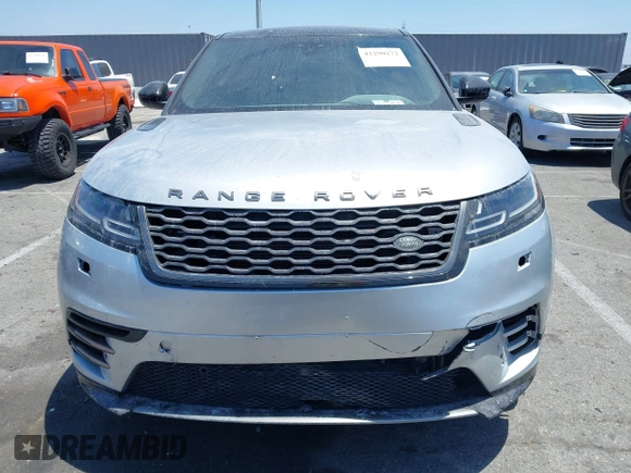 2018 Land Rover Range Rover Velar R-Dynamic SE with VIN SALYL2RX5JA770768, listed as a IAAI auction lot 42290272 with 42,115 mi miles and . Bid and sale history available at DreamBid. Image 12.