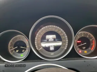 2013 Mercedes-Benz C 250 Sport z VIN WDDGF4HB8DR267579, wystawiony jako Copart lot #55160775 z przebiegiem 82 522 mil mil oraz Szkoda całkowita • Salvage title. Historia ofert i sprzedaży dostępna na DreamBid. Obrazek 9.