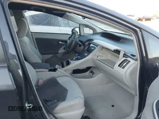 2010 Toyota Prius II with VIN JTDKN3DU0A0020677, listed as a IAAI auction lot 41871896 with 234,758 mi miles and . Bid and sale history available at carsss.com. Image 5.