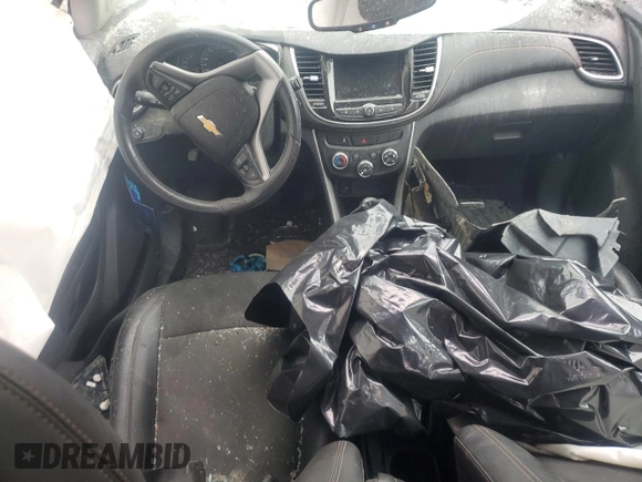 2022 Chevrolet Trax LT z VIN KL7CJPSM9NB548252, wystawiony jako Copart lot #56999955 z przebiegiem Nie podano mil oraz Szkoda całkowita • Salvage title. Historia ofert i sprzedaży dostępna na DreamBid. Obrazek 8.