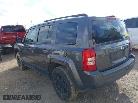 2015 Jeep Patriot Sport with VIN 1C4NJPBB9FD149731, listed as a IAAI auction lot 41490590 with 142,531 mi miles and . Bid and sale history available at carsss.com. Image 3.