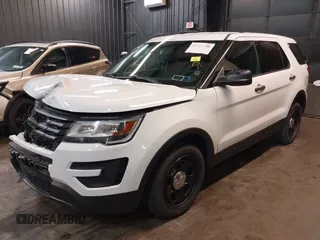 2016 Ford Police Interceptor Utility z VIN 1FM5K8ARXGGB88647, wystawiony jako IAAI lot #42167008 z przebiegiem 140 044 mil mil oraz . Historia ofert i sprzedaży dostępna na DreamBid. Obrazek 2.