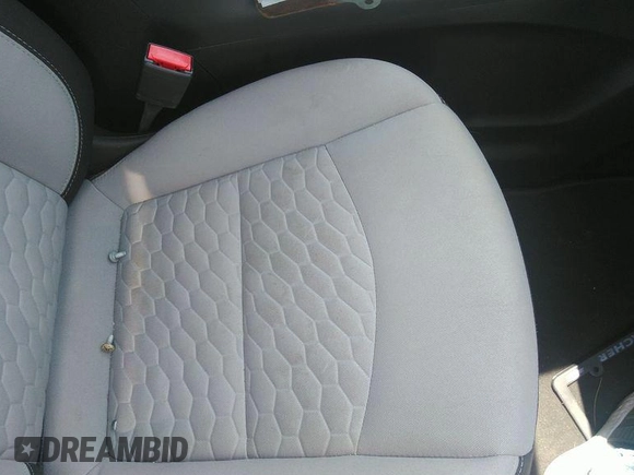 2020 Chevrolet Equinox LT z VIN 2GNAXJEV5L6230548, wystawiony jako IAAI lot #42573168 z przebiegiem 95 519 mil mil oraz . Historia ofert i sprzedaży dostępna na DreamBid. Obrazek 2.