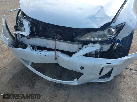 2011 Lexus IS 250 with VIN JTHCF5C28B2035154, listed as a IAAI auction lot 39338816 with 158,574 mi miles and . Bid and sale history available at DreamBid. Image 6.