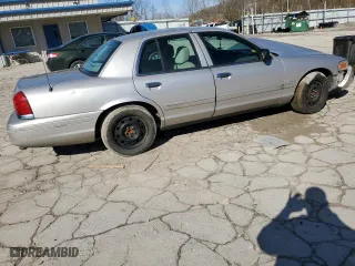2005 Ford Crown Victoria LX with VIN 2FAFP74W85X121659, listed as a Copart auction lot 44399655 with 145,525 mi miles and Salvage Title. Bid and sale history available at carsss.com. Image 3.