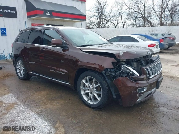 2015 Jeep Grand Cherokee Summit with VIN 1C4RJFJT7FC840560, listed as a IAAI auction lot 41596868 with 173,392 mi miles. Bid and sale history available at carsss.com. Image 1.