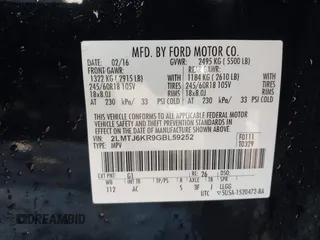 2016 Lincoln MKX Select with VIN 2LMTJ6KR9GBL59252, listed as a IAAI auction lot 41608092 with 144,128 mi miles. Bid and sale history available at carsss.com. Image 9.