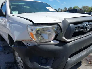 2014 Toyota Tacoma with VIN 5TFNX4CN2EX033998, listed as a IAAI auction lot 41741552 with 160,576 mi miles and . Bid and sale history available at DreamBid. Image 6.