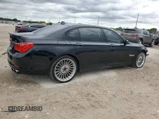 2012 BMW 7 Series 750Li z VIN WBAKB8C54CC448069, wystawiony jako Copart lot #59104045 z przebiegiem 129 883 mil mil oraz Szkoda całkowita • Salvage title. Historia ofert i sprzedaży dostępna na DreamBid. Obrazek 3.