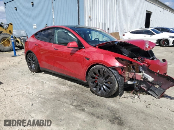 2023 Tesla Model Y Performance z VIN 7SAYGDEF2PF591238, wystawiony jako Copart lot #51991025 z przebiegiem 44 749 mil mil oraz Szkoda całkowita • Salvage title. Historia ofert i sprzedaży dostępna na DreamBid. Obrazek 4.