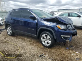 2021 Jeep Compass Altitude z VIN 3C4NJDBB5MT599544, wystawiony jako Copart lot #52992425 z przebiegiem 85 853 mil mil oraz Szkoda całkowita • Salvage title. Historia ofert i sprzedaży dostępna na DreamBid. Obrazek 4.