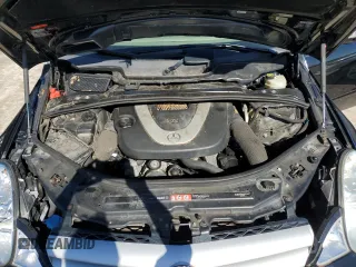 2006 Mercedes-Benz R 3.5L with VIN 4JGCB65E26A011594, listed as a Copart auction lot 52718575 with 132,167 mi miles and Salvage Title. Bid and sale history available at carsss.com. Image 12.