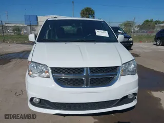 2019 Dodge Grand Caravan SXT with VIN 2C4RDGCG3KR631511, listed as a IAAI auction lot 41790575 with 215,338 mi miles. Bid and sale history available at carsss.com. Image 12.