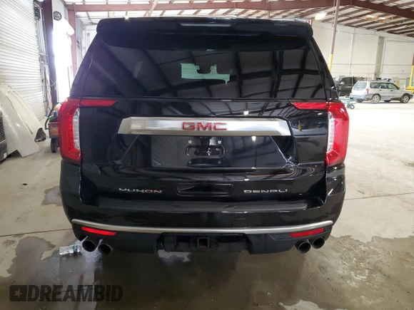 2024 GMC Yukon Denali with VIN 1GKS2DKL8RR173831, listed as a Copart auction lot 87831265 with 32,872 mi miles and Salvage Title. Bid and sale history available at carsss.com. Image 6.