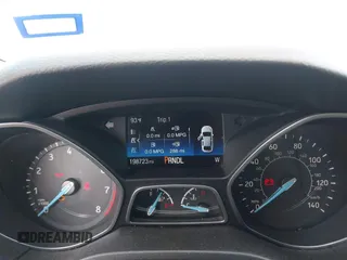 2016 Ford Focus SE с VIN 1FADP3F26GL314872, выставлен на аукционе IAAI как лот 42615085 с пробегом 198 723 миль миль и . История ставок и продаж доступна на DreamBid. Изображение 7.