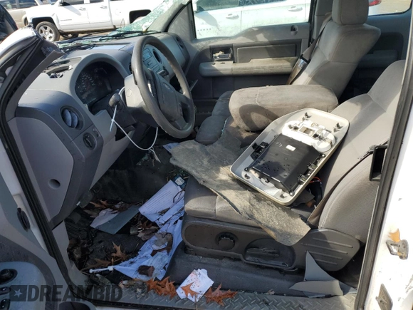 2006 Ford F-150 XL with VIN 1FTPX12V36KD14067, listed as a Copart auction lot 87947545 with 216,700 mi miles and Salvage Title. Bid and sale history available at carsss.com. Image 7.