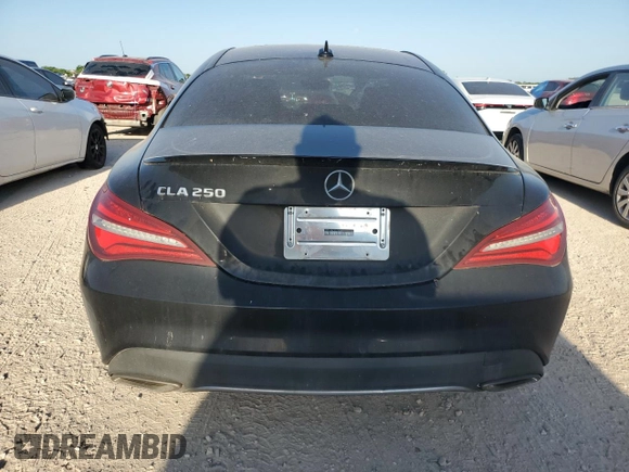 2019 Mercedes-Benz CLA 250 z VIN WDDSJ4EB1KN742362, wystawiony jako Copart lot #52412945 z przebiegiem 52 419 mil mil oraz Szkoda całkowita • Salvage title. Historia ofert i sprzedaży dostępna na DreamBid. Obrazek 6.