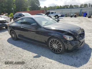 2022 Mercedes-Benz C 300 z VIN W1KWJ8DB9NG114133, wystawiony jako Copart lot #57494415 z przebiegiem 51 853 mil mil oraz Czysty tytuł • Clean title. Historia ofert i sprzedaży dostępna na DreamBid. Obrazek 4.