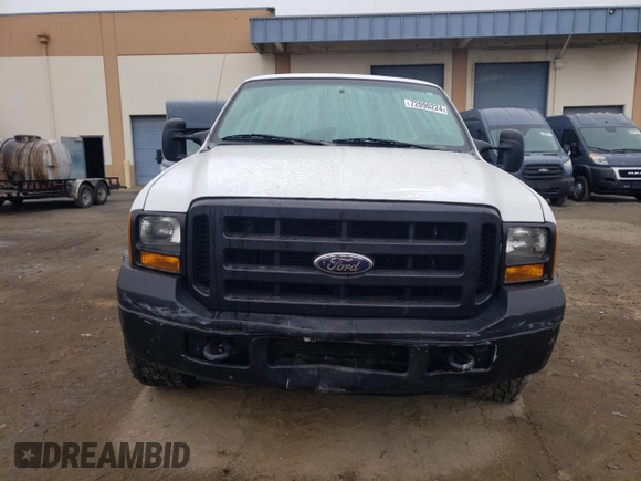 2005 Ford Super Duty F-250 XL with VIN 1FTSX20P85EB90248, listed as a Copart auction lot 72090224 with 214,818 mi miles and Salvage Title. Bid and sale history available at carsss.com. Image 5.