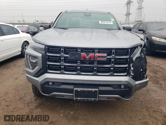 2024 GMC Canyon 4WD AT4 z VIN 1GTP6DEK8R1306627, wystawiony jako Copart lot #80921614 z przebiegiem 6 mil mil oraz Szkoda całkowita • Salvage title. Historia ofert i sprzedaży dostępna na DreamBid. Obrazek 5.