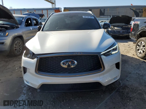 2021 Infiniti QX50 LUXE with VIN 3PCAJ5BB1MF118143, listed as a Copart auction lot 39750183 with 9,922 mi miles. Bid and sale history available at carsss.com. Image 5.