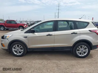 2017 Ford Escape S with VIN 1FMCU0F70HUE23330, listed as a IAAI auction lot 41742226 with 32,302 mi miles. Bid and sale history available at carsss.com. Image 14.