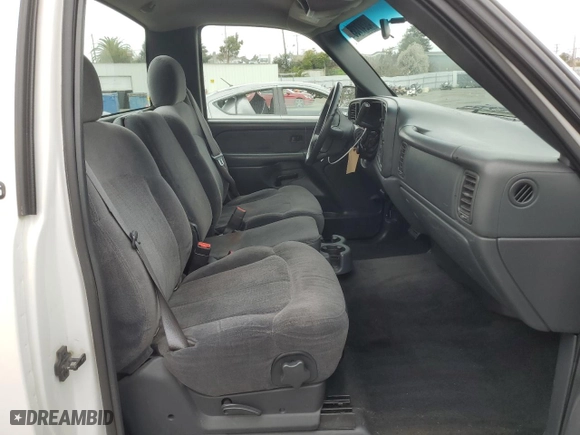 2002 Chevrolet Silverado 1500 LS with VIN 1GCEC14V02Z217975, listed as a Copart auction lot 43247135 with 205,623 mi miles and Salvage Title. Bid and sale history available at carsss.com. Image 10.