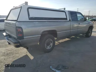 1997 Dodge Ram 2500 with VIN 3B7KC23Z0VM526798, listed as a Copart auction lot 45059435 with 298,639 mi miles and Clean Title. Bid and sale history available at carsss.com. Image 3.