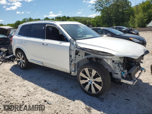 2020 Volvo XC90 Inscription with VIN YV4A22PL5L1607050, listed as a Copart auction lot 64810205 with 52,642 mi miles and Salvage title. Bid and sale history available at DreamBid. Image 4.